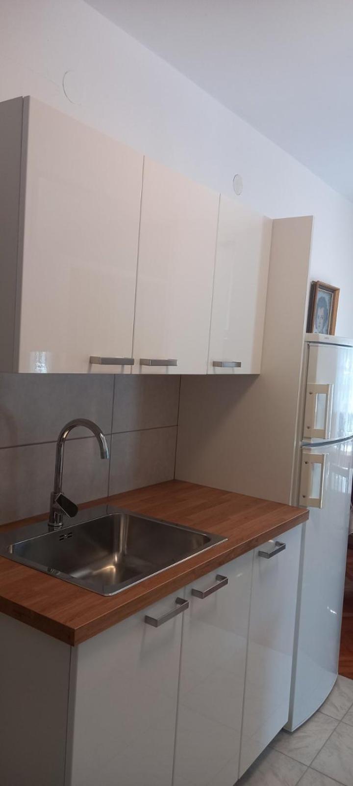 Apartment Tomislav Senj  Eksteriør billede