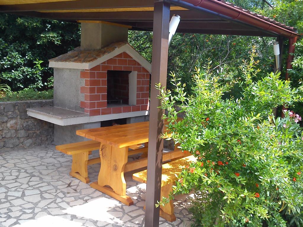 Apartment Tomislav Senj  Eksteriør billede